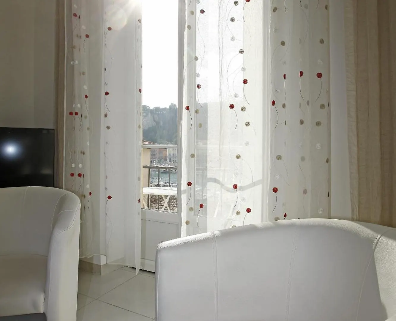 Aigue-Marine - Superbe Appartement Vue Mer 4 Personnes Au Port De ニース 0*,  フランス